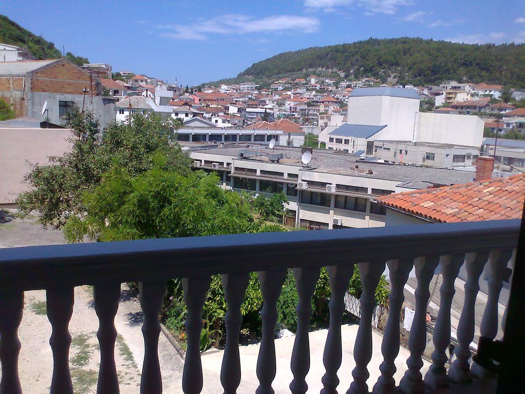Guesthouse Sinani 울친 객실 사진